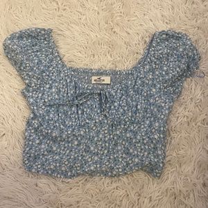 Hollister blue floral top